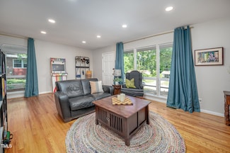 903 W Maynard Ave, Durham, NC 27704
