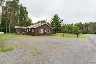 6261 Burnham Rd, Glenfield, NY 13343