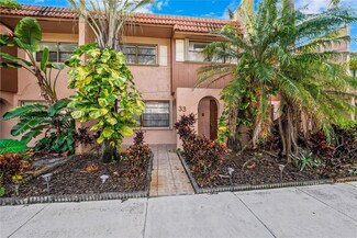 33 Madrid Ln Unit 4-9, Davie, FL 33324