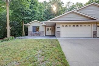 146 Royal Oak Dr, Balsam Lake, WI 54810