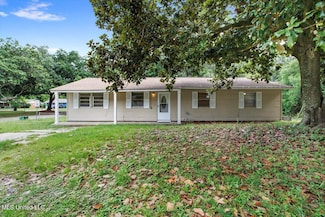 329 Park Dr, Biloxi, MS 39531