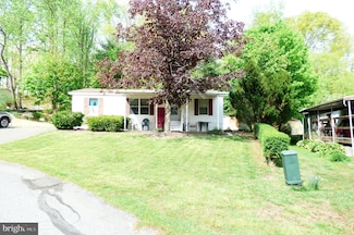 227 Lexington Dr, Hereford, PA 18056