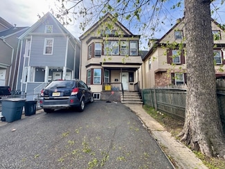 119 N 14th St, East Orange, NJ 07017