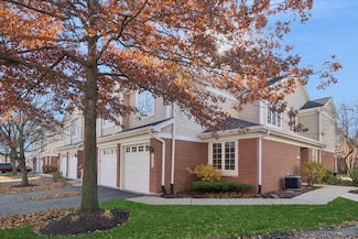 7430 Lincoln Ave Unit B, Skokie, IL 60076