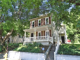 369 W Main St, Bath, PA 18014