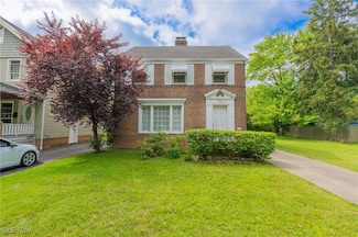 3638 Bainbridge Rd, Cleveland, OH 44118