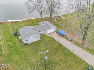 1102 Oliverda Rd, Sherwood, MI 49089