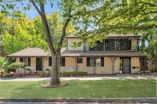 2230 U St, Sacramento, CA 95818