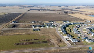 1003 Sunset St, Valley Springs, SD 57068