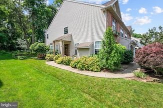 1408 Hillpoint Cir, Reading, PA 19608