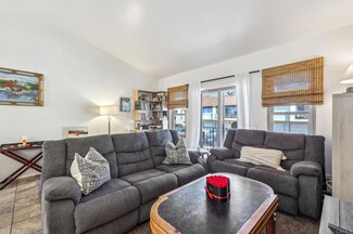 1055 Ficus Ln, San Marcos, CA 92069
