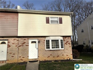 317 Lockridge Ln, Alburtis, PA 18011