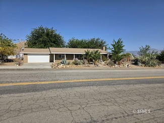 8524 Wildrose Ave, Lake Isabella, CA 93240