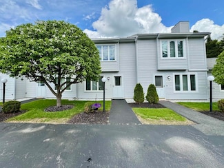 17 Kyle Dr Unit 17, Newport, NH 03773