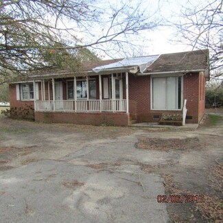 310 Wilson St, Mayesville, SC 29104