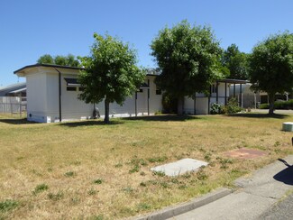 3350 Santa Rosa Way, Redding, CA 96003