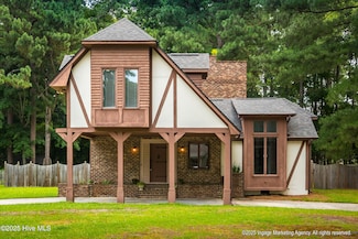 1407 Rondo Dr, Greenville, NC 27858