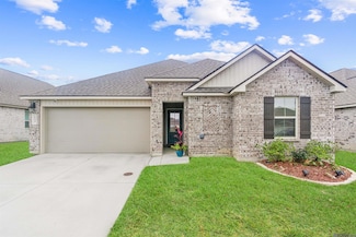 642 Correns Ln, Zachary, LA 70791