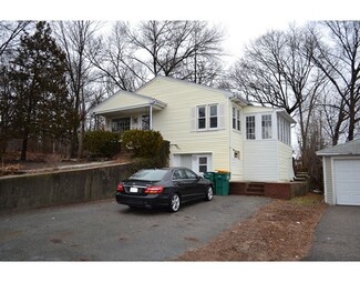 84 E Cross St, Norwood, MA 02062
