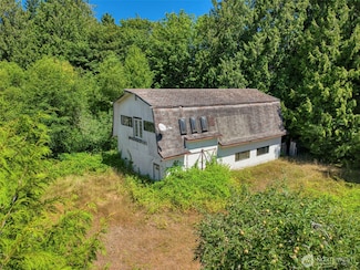 9590 NE Leprechaun Ln, Kingston, WA 98346