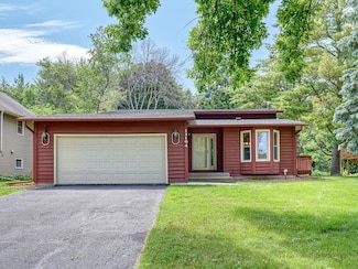 13104 Court Place, Burnsville, MN 55337
