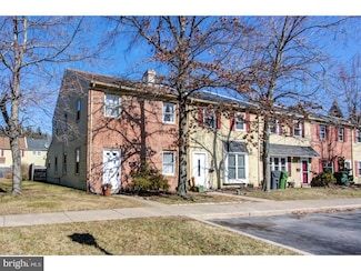 209 Plymouth Ct, Quakertown, PA 18951