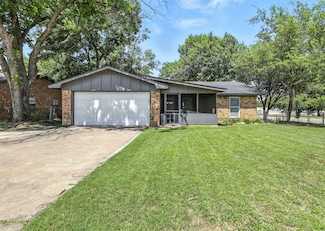 800 Madison St, Cleburne, TX 76033