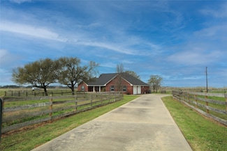 37453 Betka Rd, Hempstead, TX 77445