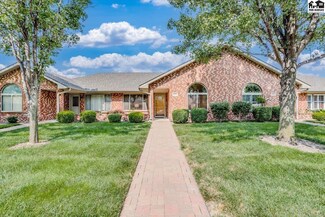 2819 Westminster Dr, Hutchinson, KS 67502
