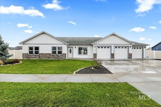 204 E Leon St, New Plymouth, ID 83655