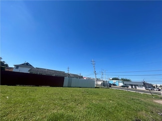 4523 Downman Rd, New Orleans, LA 70126