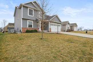 3911 Slate Dr, Champaign, IL 61822
