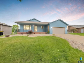 201 N Foss Ave, Sioux Falls, SD 57110