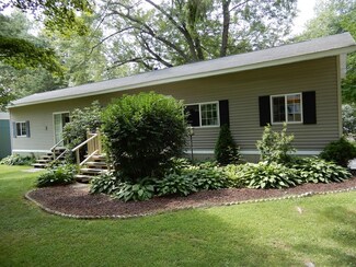 6 Conestoga Trail, Brookfield, MA 01506