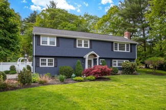 34 Hearthstone Dr, Medfield, MA 02052