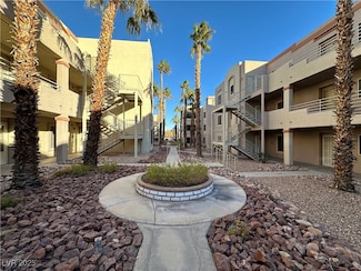 2076 Mesquite Ln Unit 302, Laughlin, NV 89029