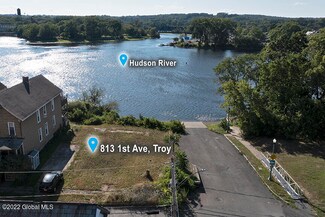813 1st Ave, Troy, NY 12182