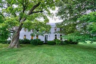 34 North Rd, East Kingston, NH 03827