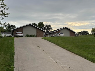 849 Beech Ct, Heath, OH 43056