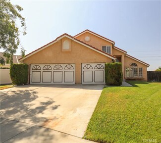 2283 Snapdragon Ct, Hemet, CA 92545