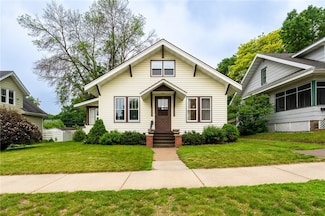 225 W Elm St, Chippewa Falls, WI 54729