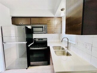 36 NW 52nd St Unit 1, Miami, FL 33127