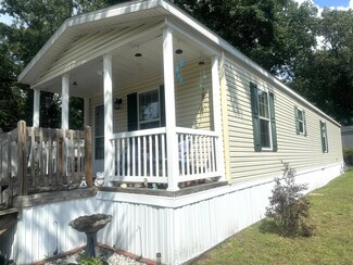 2330 E Main St Unit 54, Niles, MI 49120