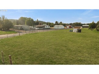 23225 NE Hagey Rd, Dundee, OR 97115