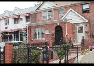 32-11 69th St Unit 2nd floor, Flushing, NY 11377