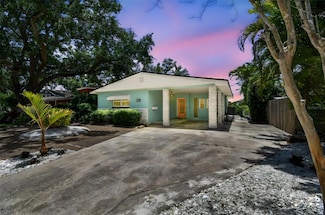 610 Bosphorous Ave, Tampa, FL 33606