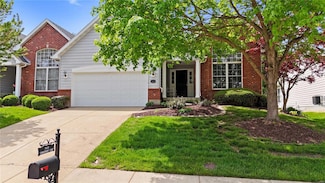 7411 Timberpoint Ct, Fairview Heights, IL 62208