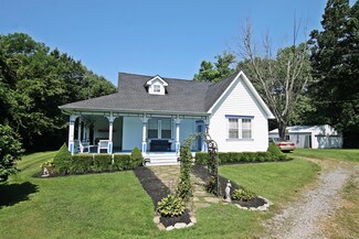 5163 Jones Chapel Rd, Cedar Hill, TN 37032