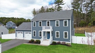 4 Barrows Brook Cir, Kingston, MA 02364
