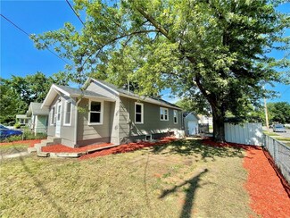 1637 E 14th St, Des Moines, IA 50316